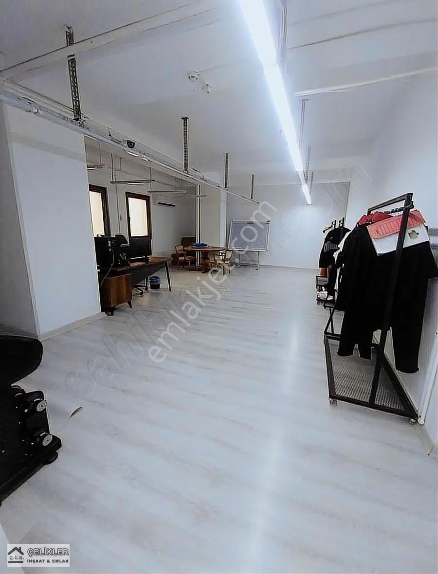 15 Temmuz Mah Gülbahar Caddesi Yeni İskanlı 2.kat 1300 M2 - Görsel 19