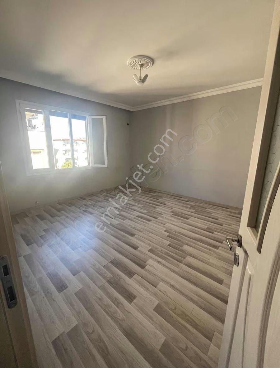 Atatürk Mahallesinde Kiralık 1+1 Daire - Görsel 12