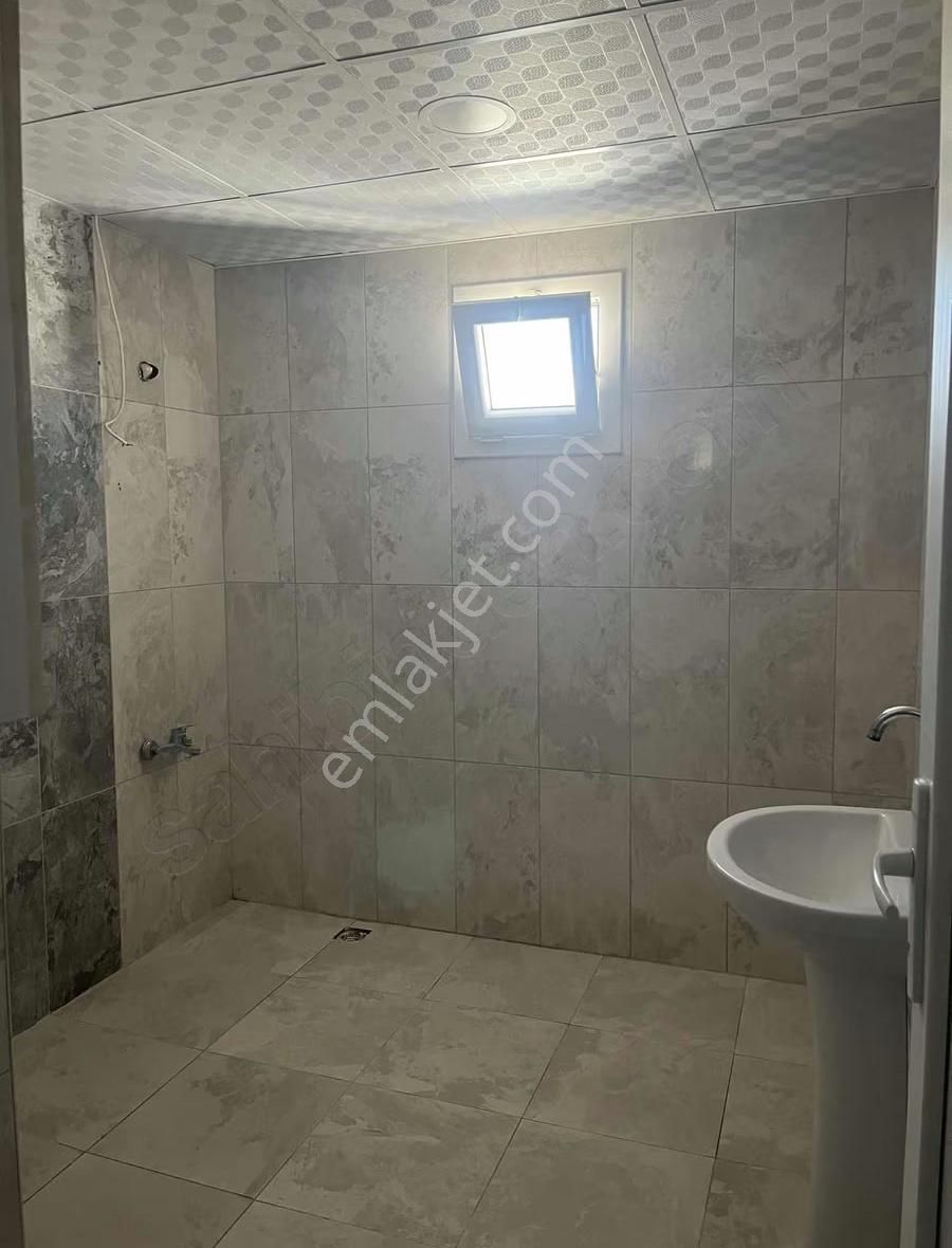 Atatürk Mahallesinde Kiralık 1+1 Daire - Görsel 5