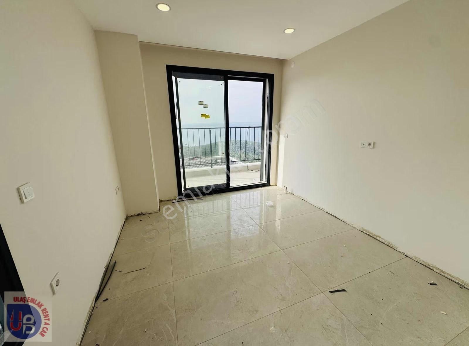 Zirveyi Sevenlere Panaromik Manzara 4+1 Villa