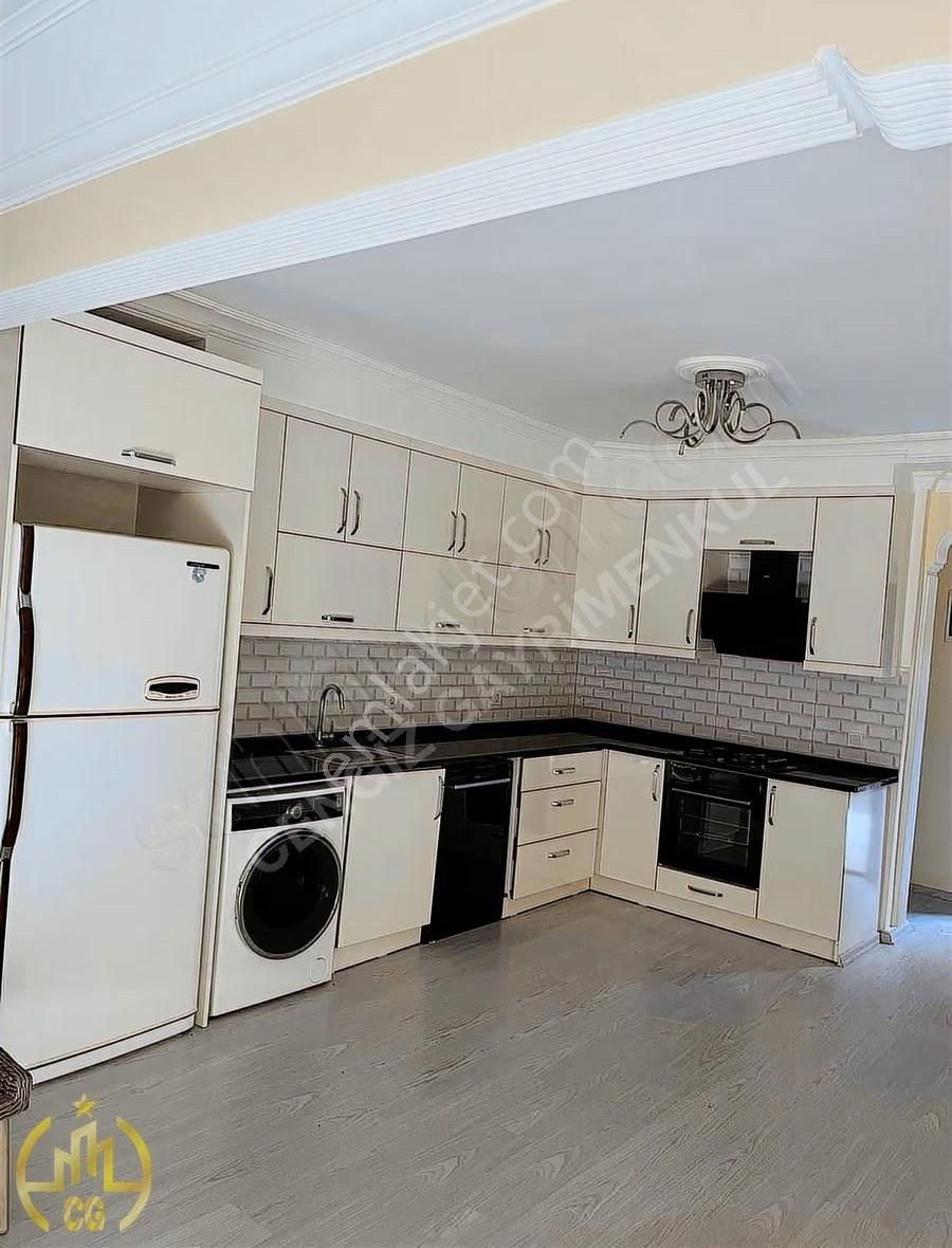 Side Bölgesinde Satılık Müstakil Havuzlu 3+1 Tripleks Villa - Görsel 2