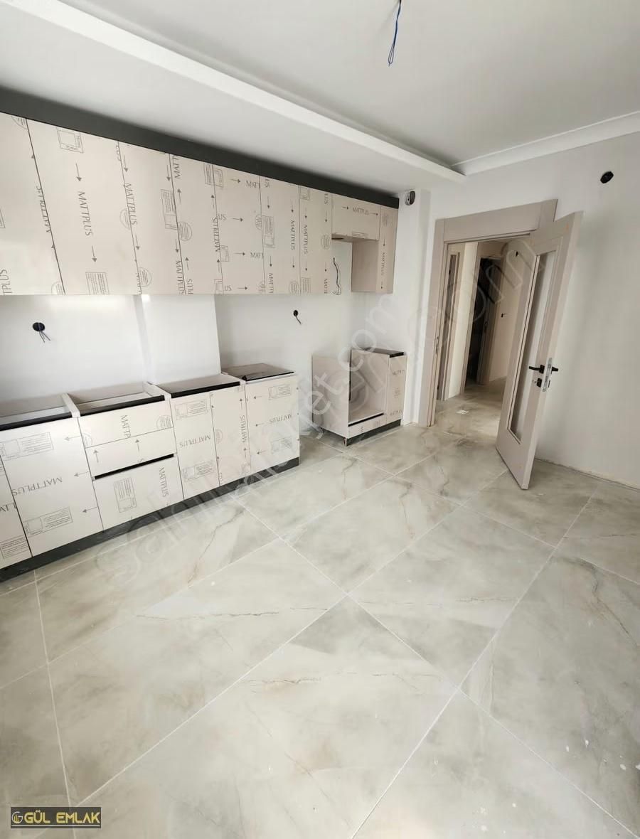 Karapürçek Merkez Konum 3kat 0 3+1 Yapılı 130 Mt