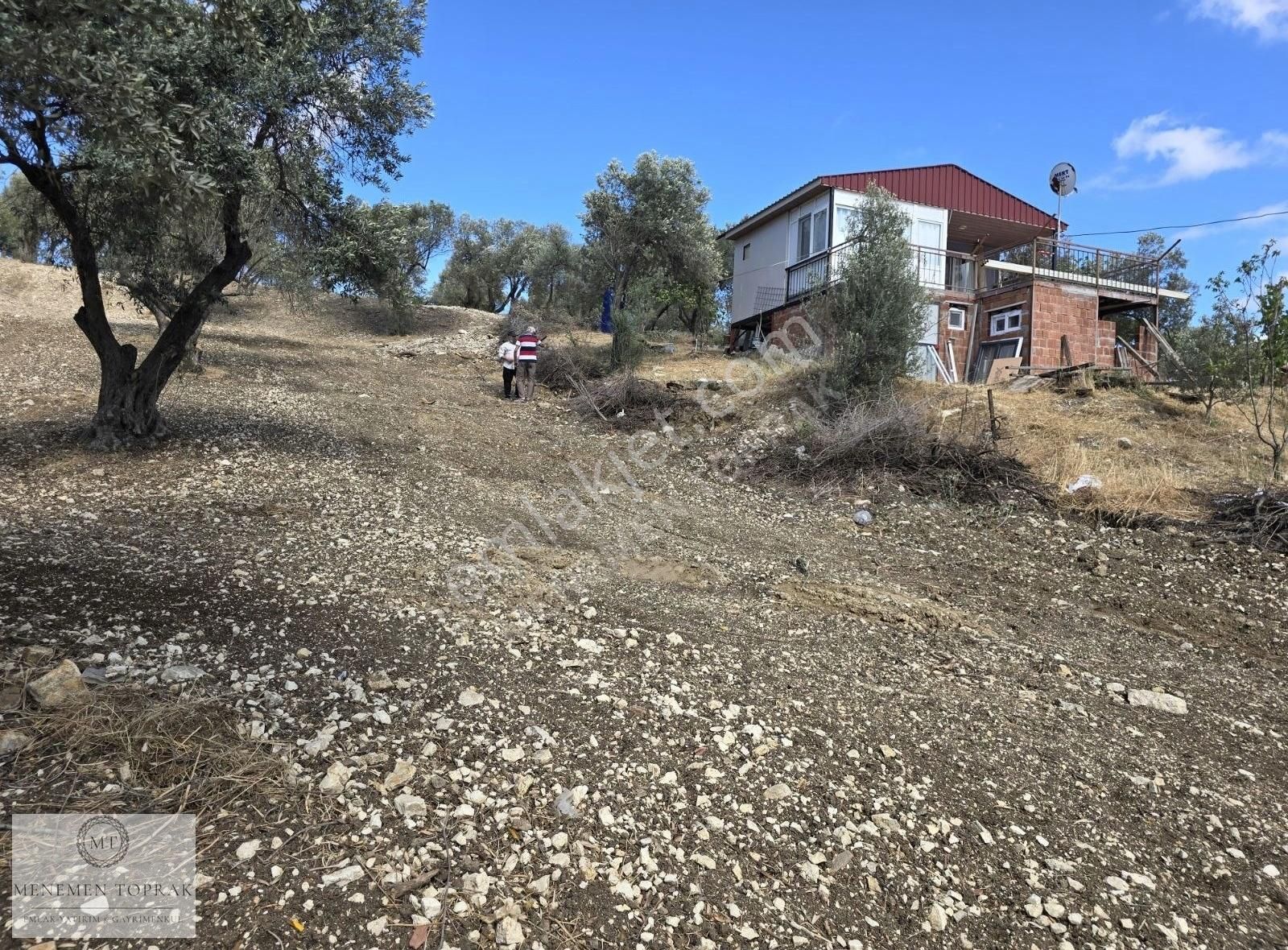 Foça Ilıpınar Merkez'de 220 M² Arazi