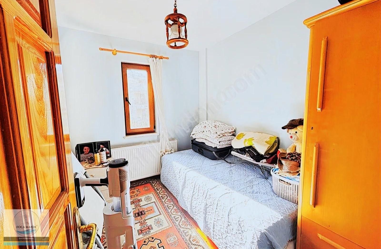 Yenifoça'da Müstakil Geniş Bahçeli Deniz Manzaralı 3+1 Dubleks - Görsel 21