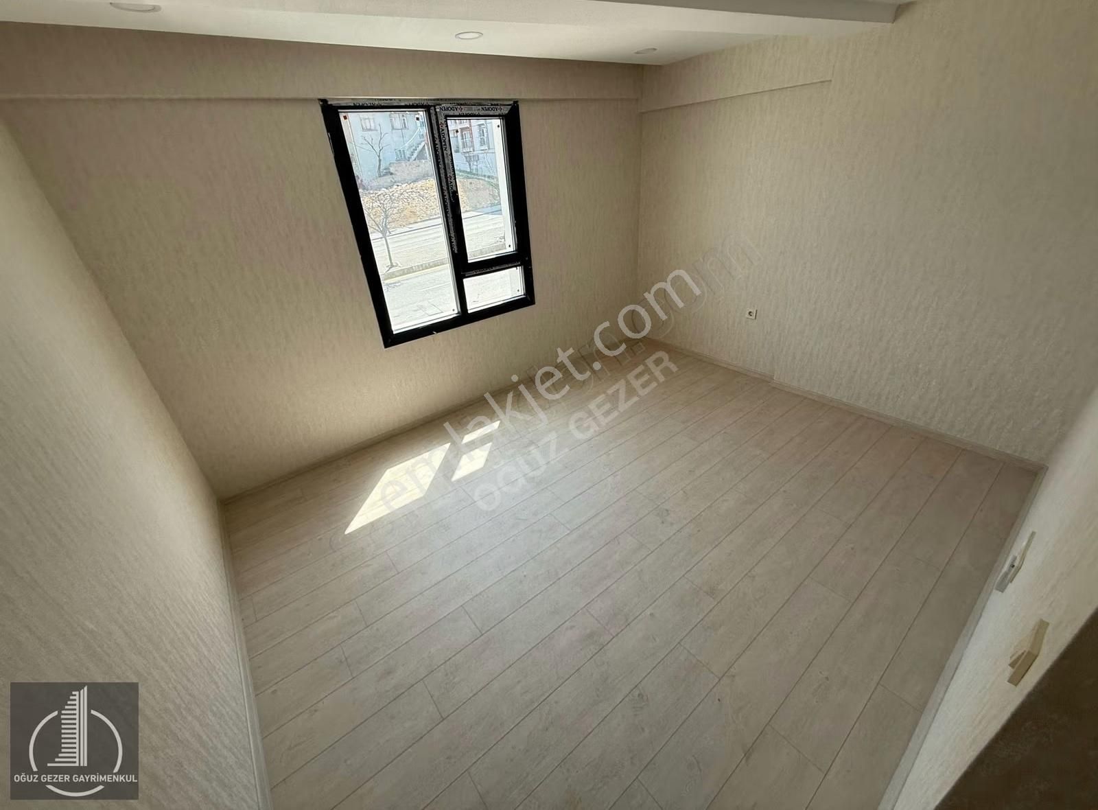 Oğuz Gezer Gayrimenkul'den Cadde Üzeri Masrafsız 3+1 Daire - Görsel 8