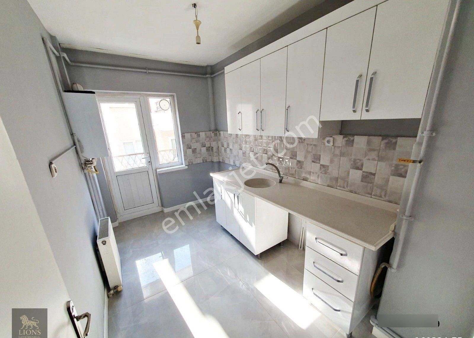 3+1 2.kat Osmanlı İş Merkezi Yakını Merkezi Konum Ulaşımı Kolay - Görsel 12