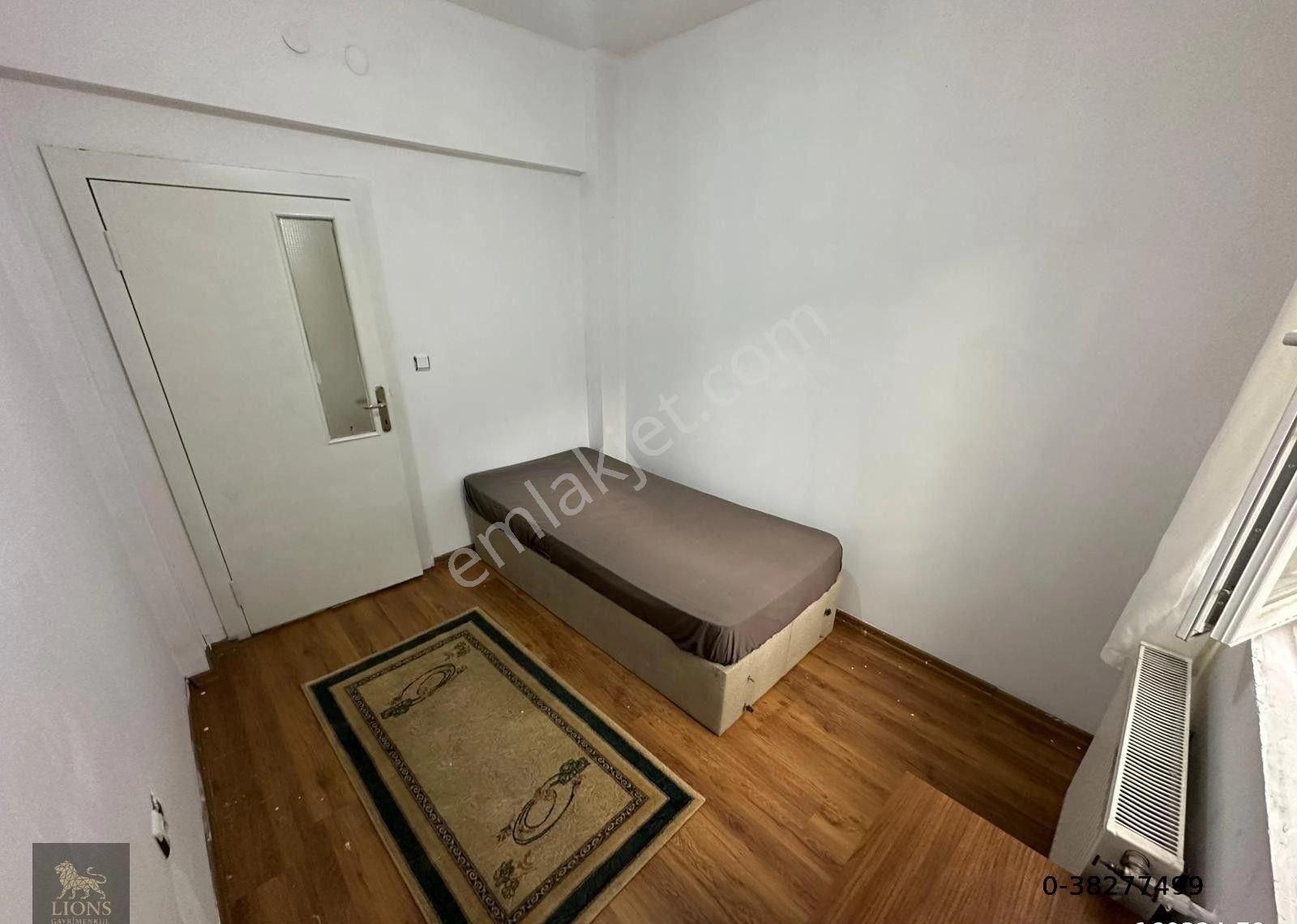 Ahmet Şefik Kolaylı Cad. Üzeri 2+1 Cepheleri Açık Eşyalı Kiralık - Görsel 9