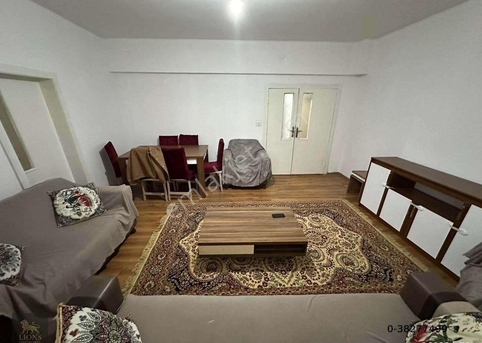 Ahmet Şefik Kolaylı Cad. Üzeri 2+1 Cepheleri Açık Eşyalı Kiralık - Görsel 5