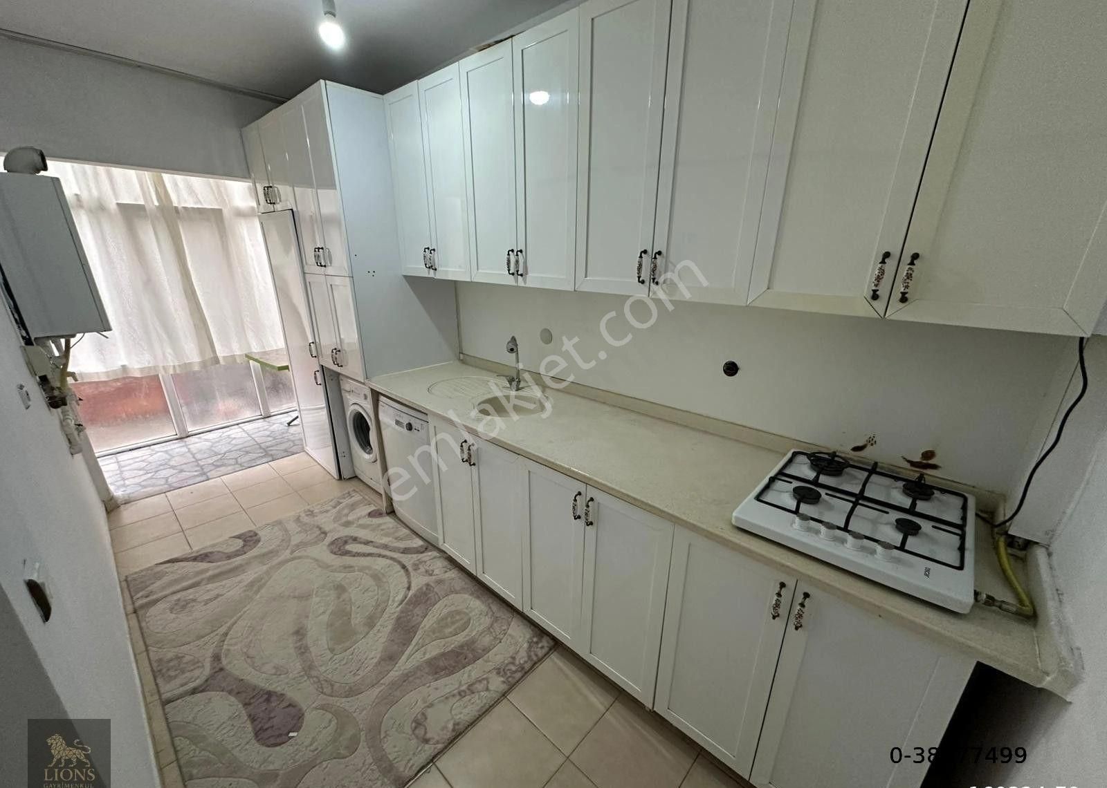 Ahmet Şefik Kolaylı Cad. Üzeri 2+1 Cepheleri Açık Eşyalı Kiralık