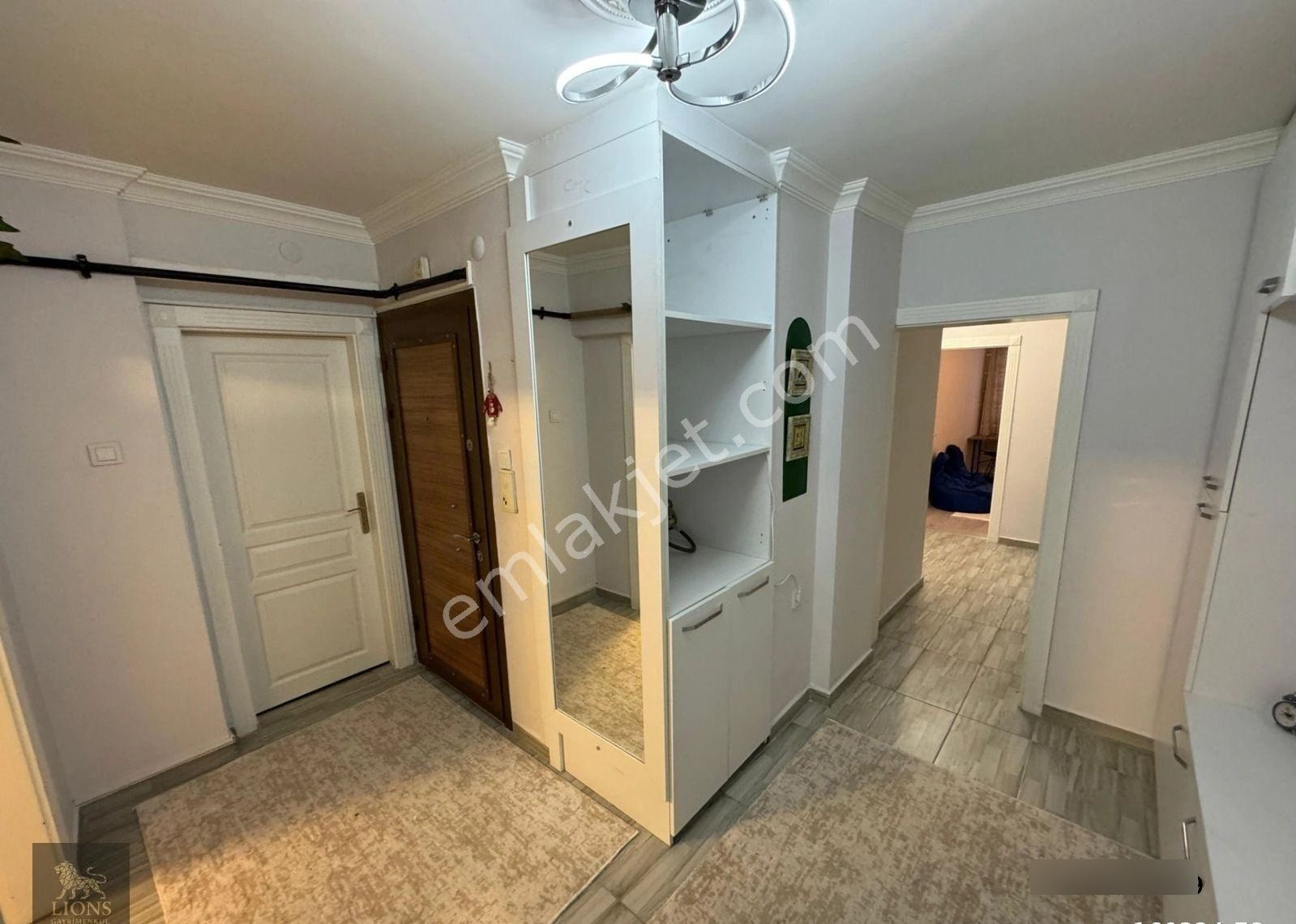 Bağcı Caddesinde 2+1 - Asansörlü - Bağımsız - Eşyalı Kiralık - Görsel 22