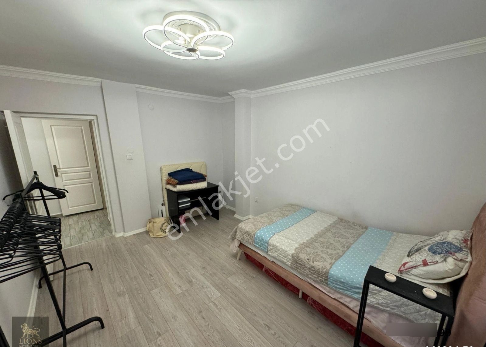 Bağcı Caddesinde 2+1 - Asansörlü - Bağımsız - Eşyalı Kiralık - Görsel 5