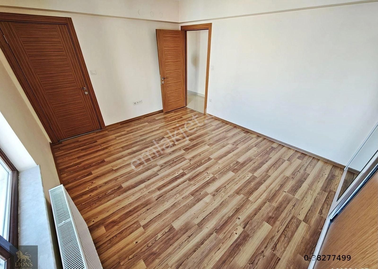 Pamuklar'da Site İçerisin'de 4+1 Full Yapılı Manzaralı Kiralık !!! - Görsel 16