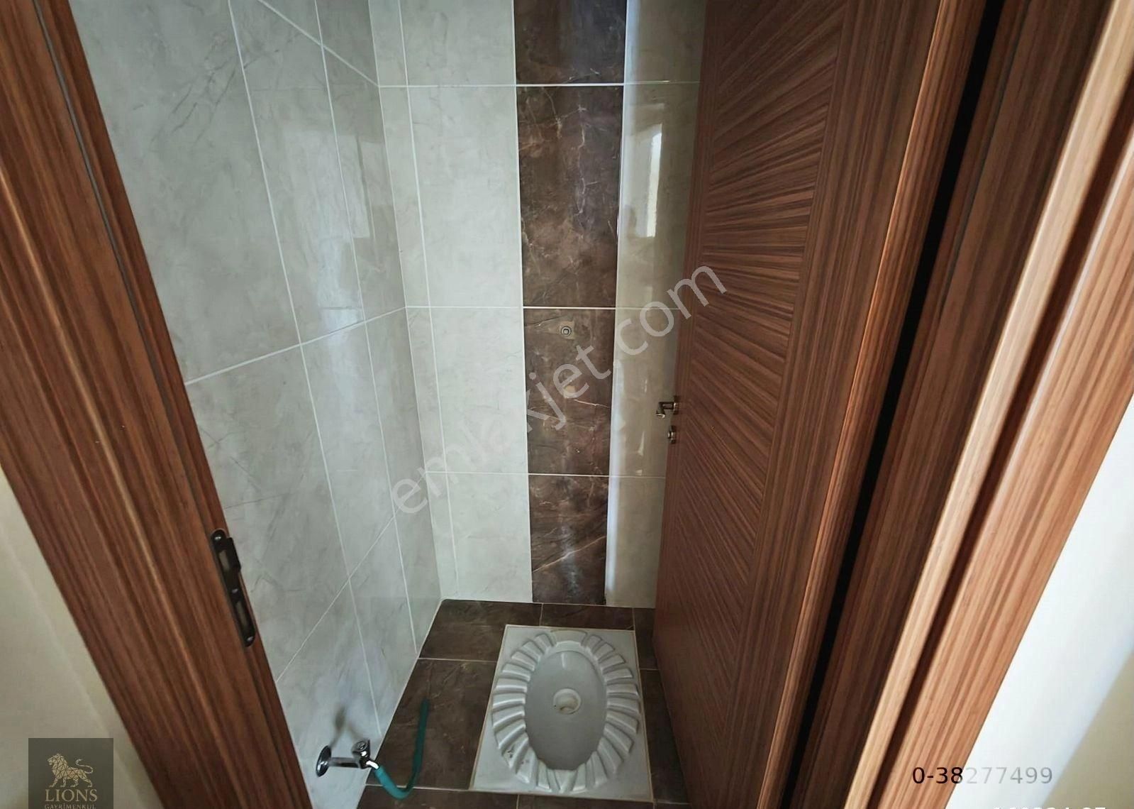 Pamuklar'da Site İçerisin'de 4+1 Full Yapılı Manzaralı Kiralık !!! - Görsel 9