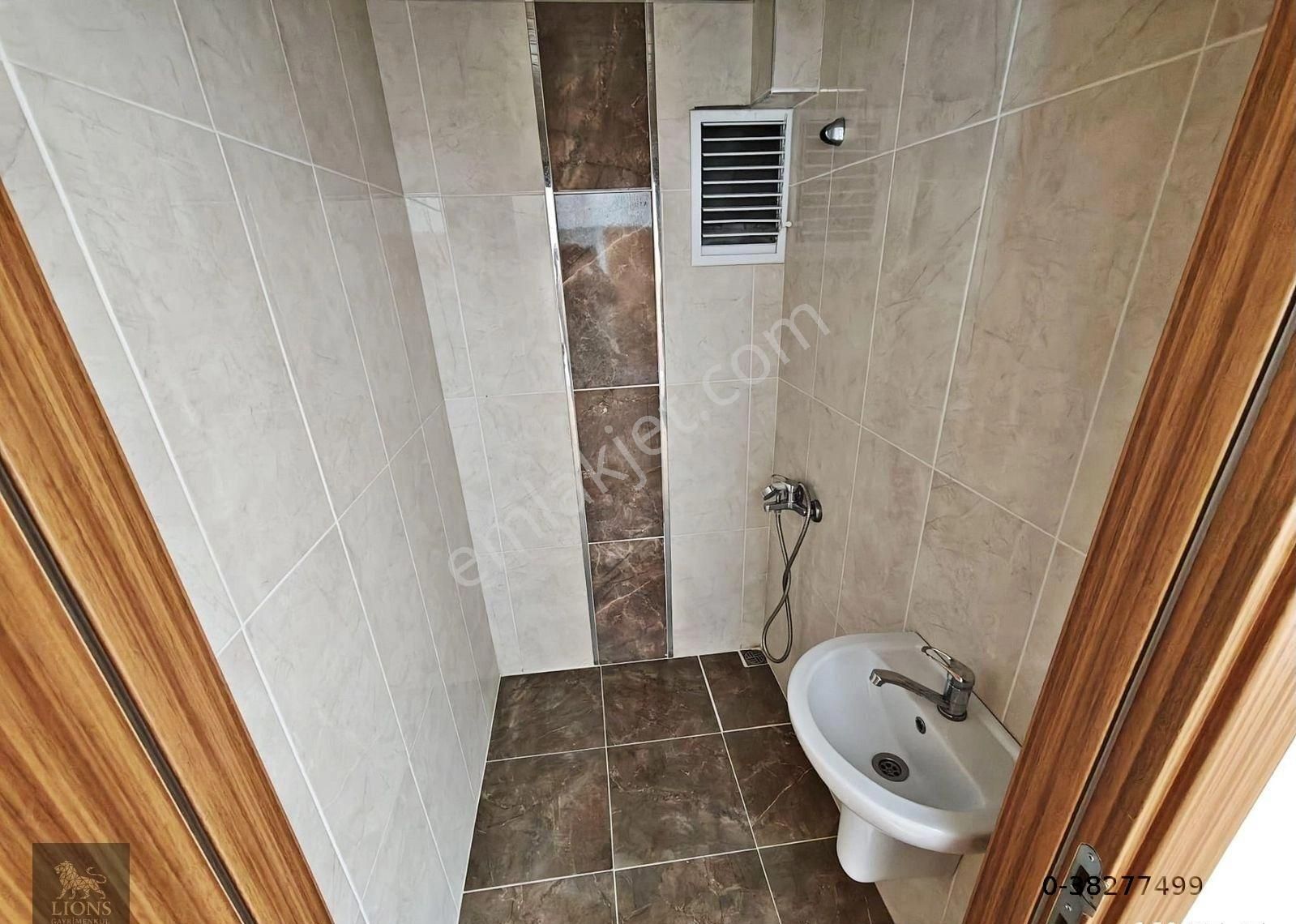 Pamuklar'da Site İçerisin'de 4+1 Full Yapılı Manzaralı Kiralık !!! - Görsel 11