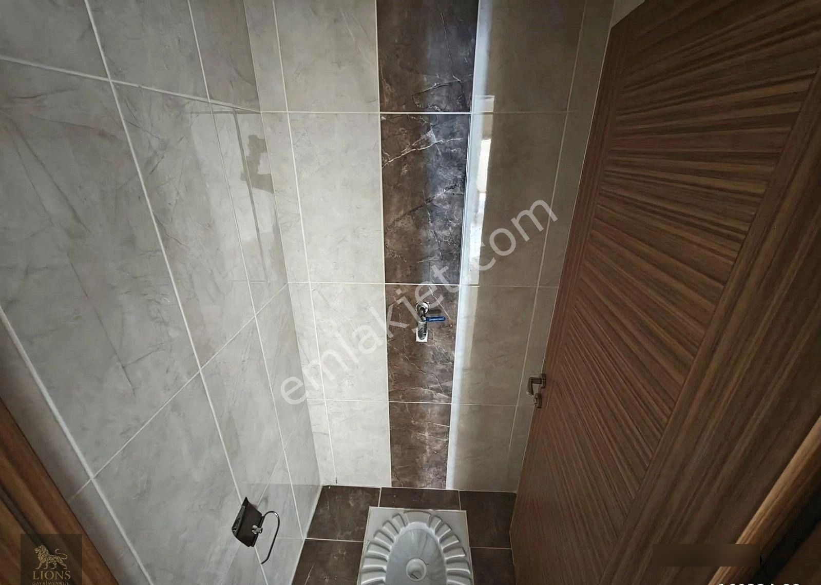 Pamuklar'da Site İçerisin'de 4+1 Full Yapılı Manzaralı Kiralık !!! - Görsel 10