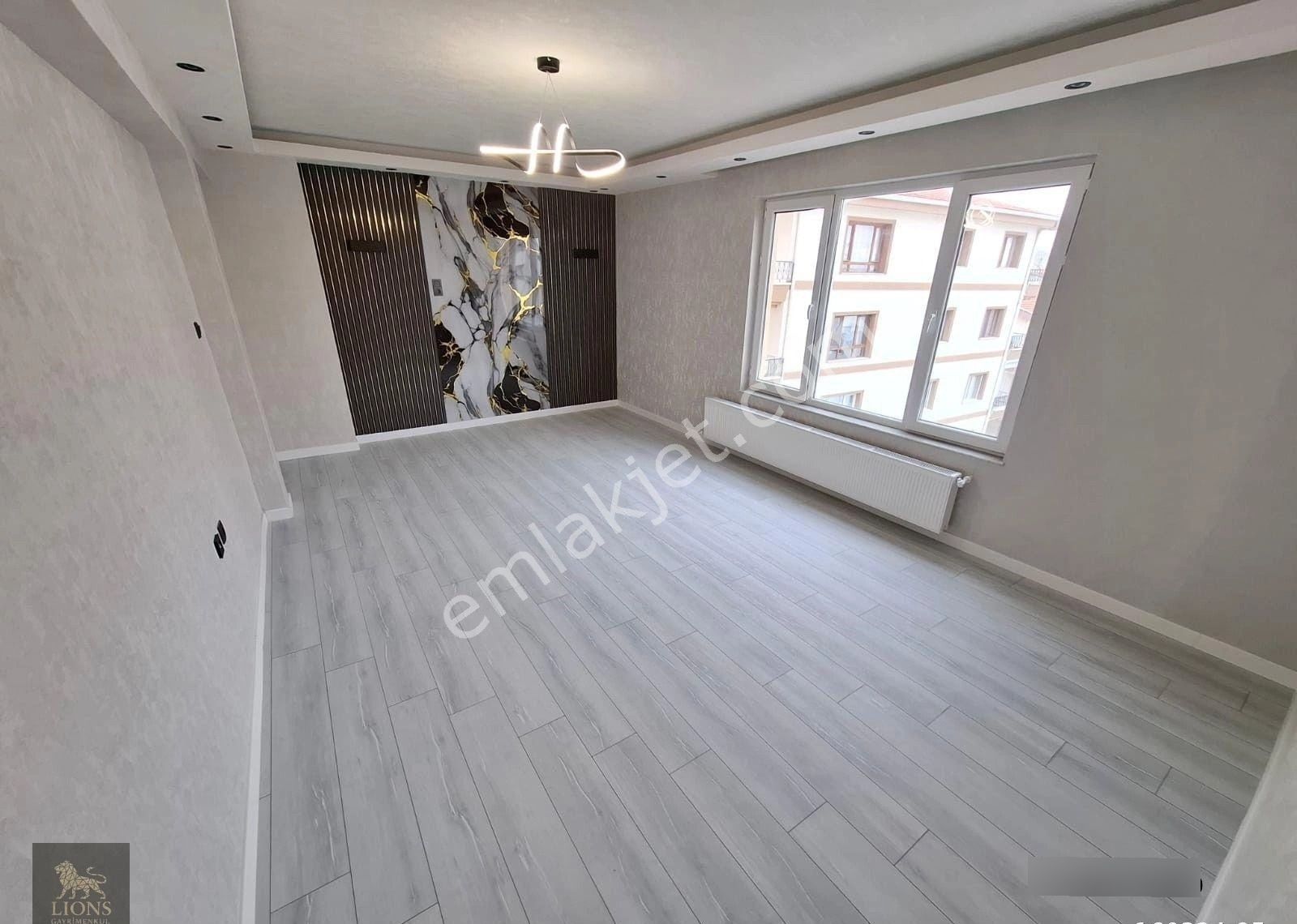 Esertepe Merkez'de Cadde Yakını Mega Lüx Yapılı 3+1 Bağımsız Ovacık Manzaralı Fırsat Dairesi !!! - Görsel 16