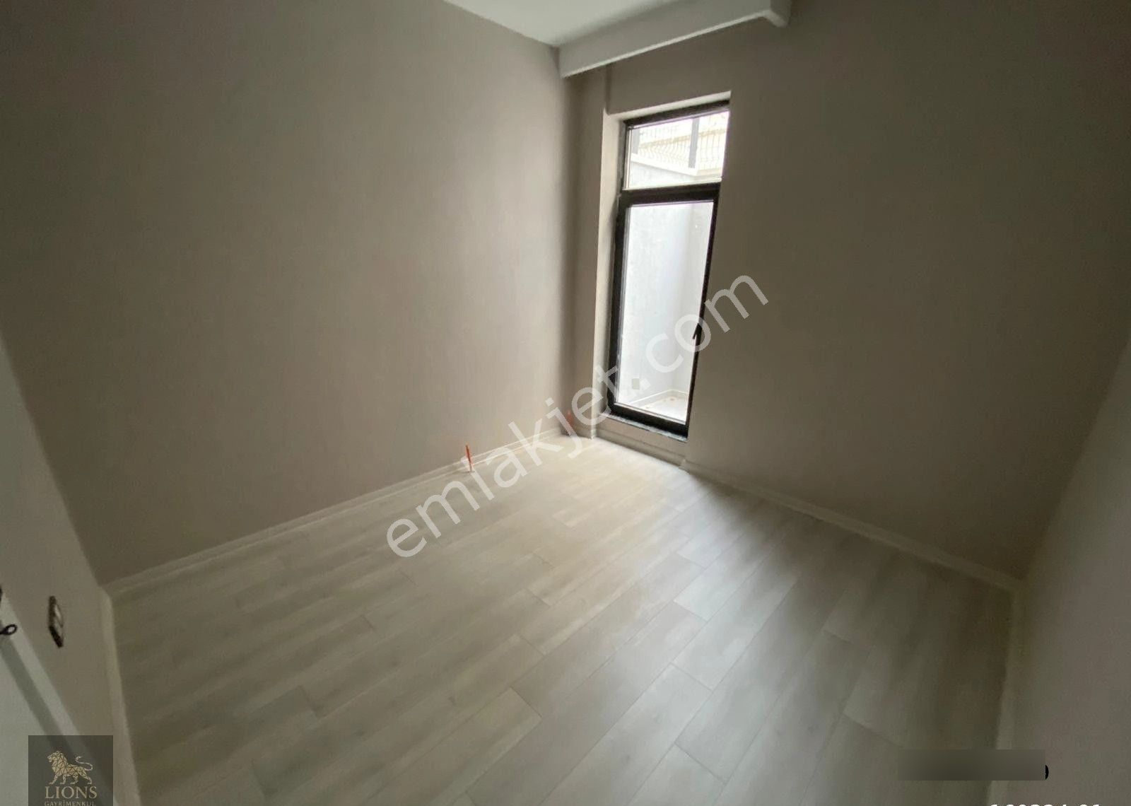 Sancaktepe'de 3+1 - Sıfır Bina - Ful Yapılı - Asansör - Ön Cephe - Görsel 7