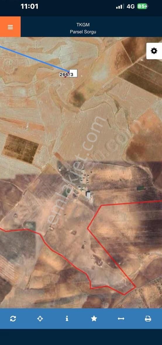 Hava Alanı Karşında Satılık Köşe Başı Arsa