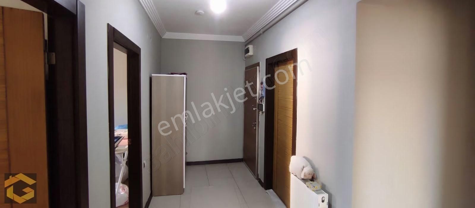 Gülpınar Cadde Üzeri Kiralık 3+1 Merkezi Isıtma - Görsel 2