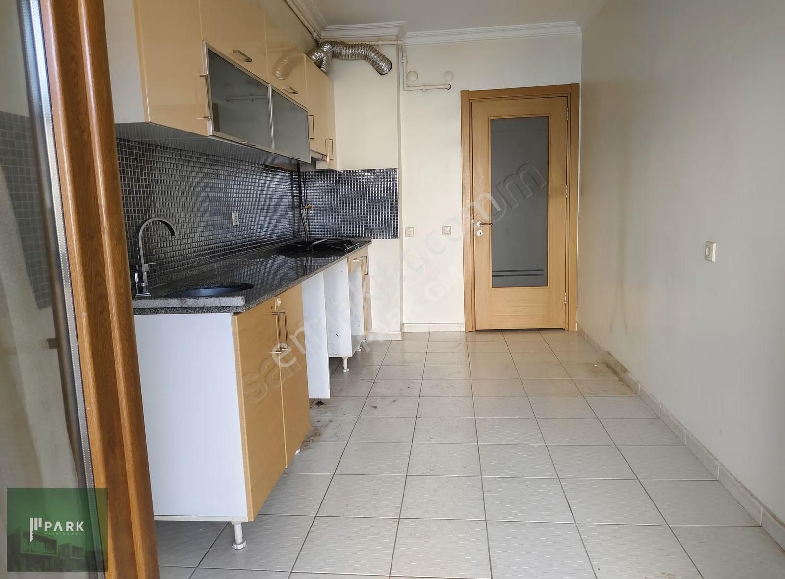 Park Gayrimenkul'den Ömerağada Cadde Üzeri Kiralık 105 M2 2+1 - Görsel 16