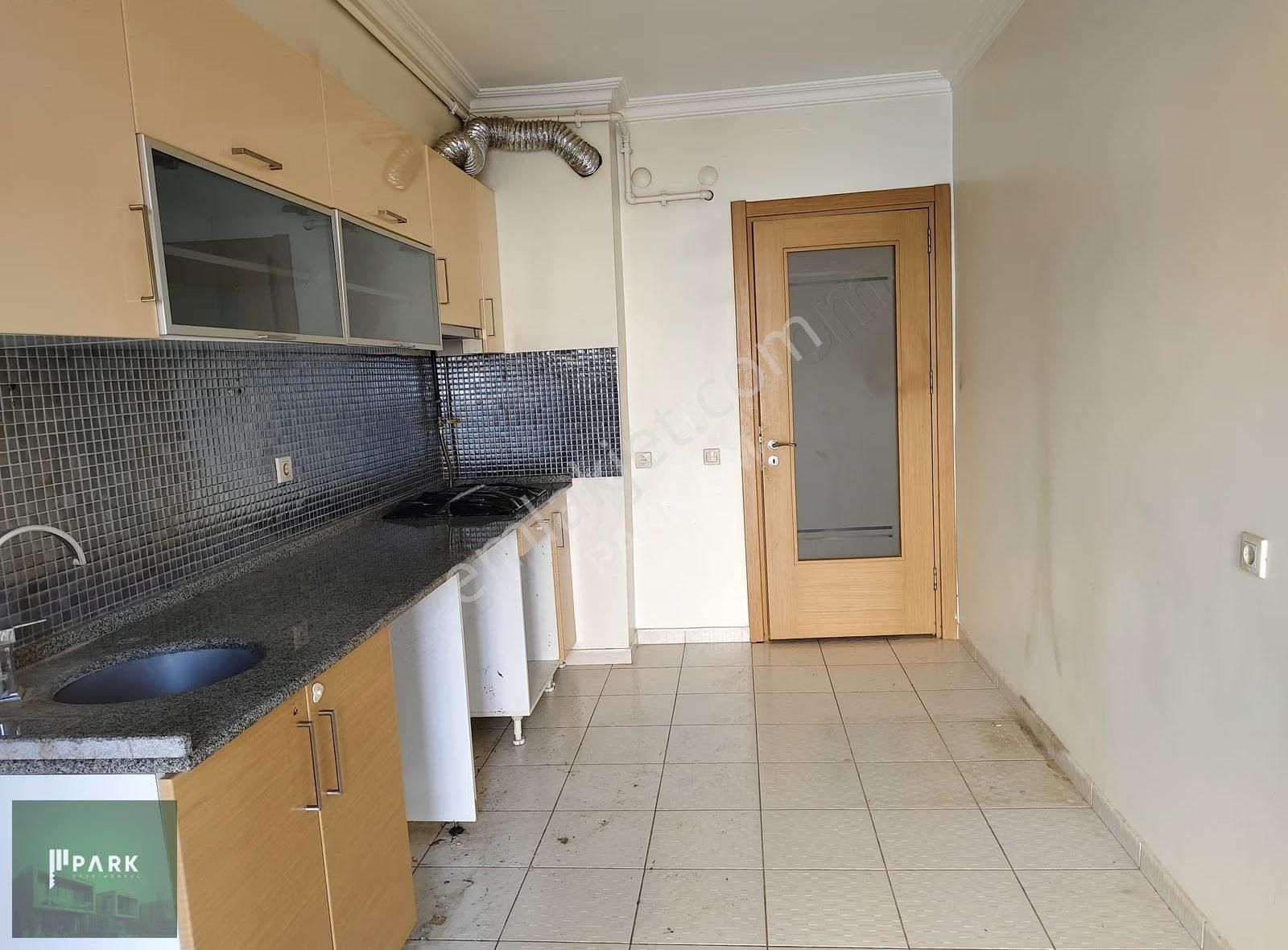 Park Gayrimenkul'den Ömerağada Cadde Üzeri Kiralık 105 M2 2+1 - Görsel 10