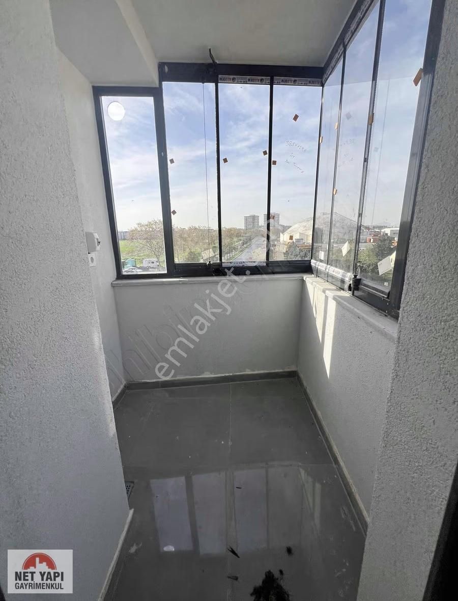 Net Yapı'dan Sıfır Cadde Üzeri Asansörlü Ara Kat Daire - Görsel 6
