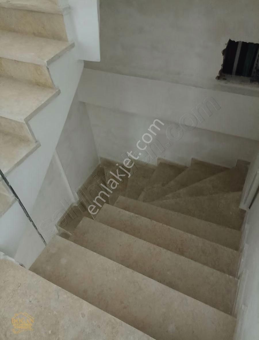 Kartal Petroliş Mah. Metroya 100 Mt 3+1 Net 98m2 Daire - Görsel 8
