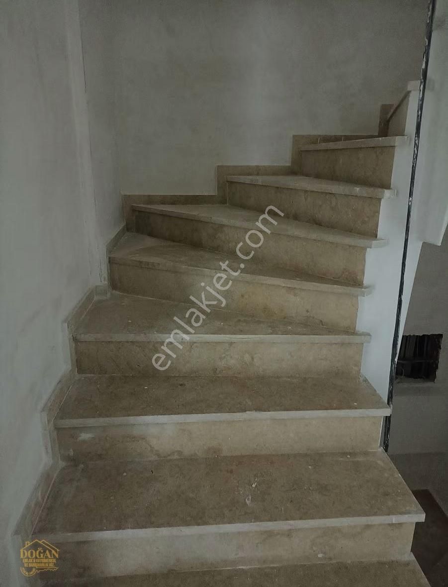 Kartal Petroliş Mah. Metroya 100 Mt 3+1 Net 98m2 Daire - Görsel 9