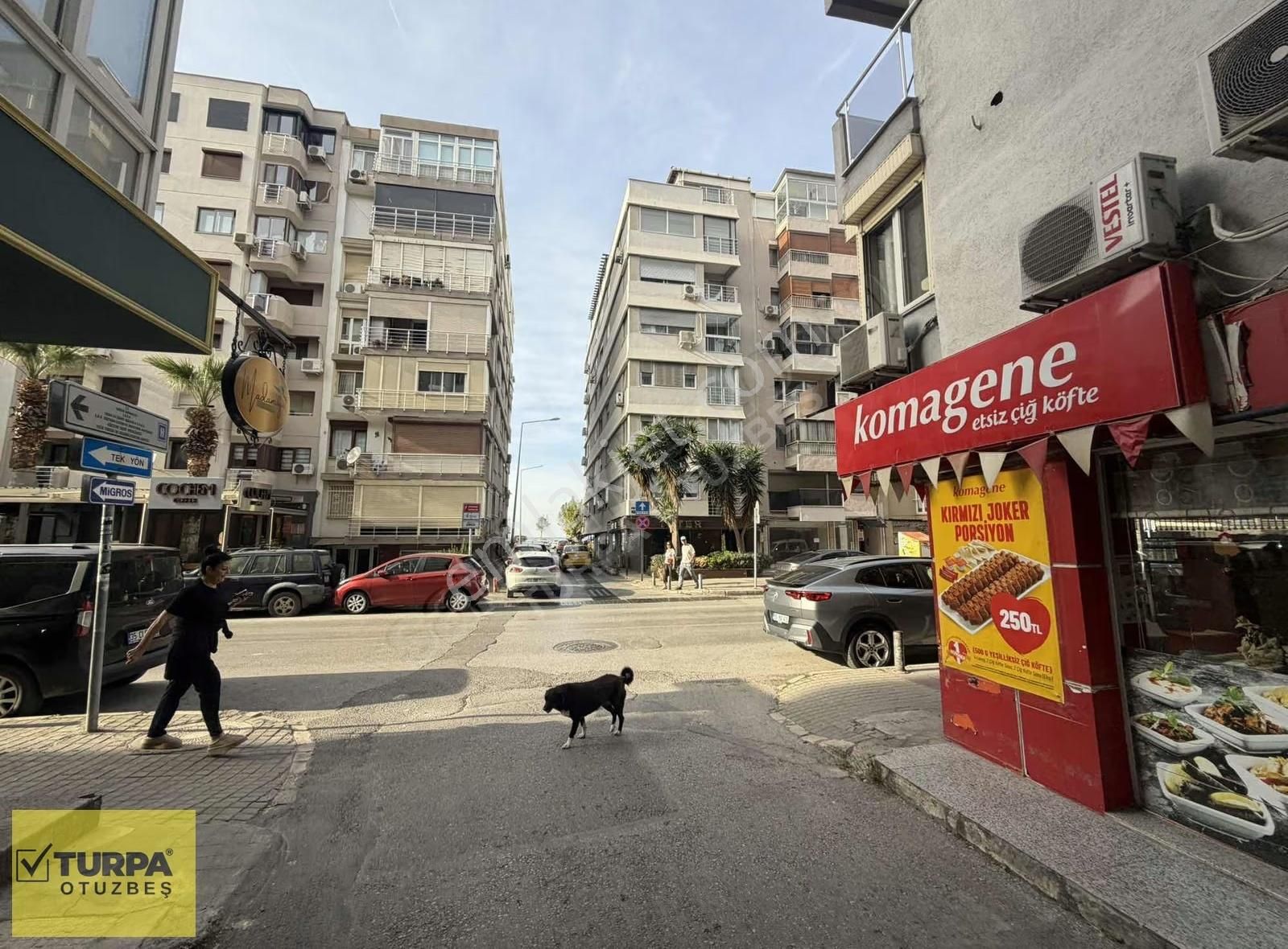 Turpa Otuzbeş'ten Göztepe Sahil Yakını Fırsat 2+1 - Görsel 2