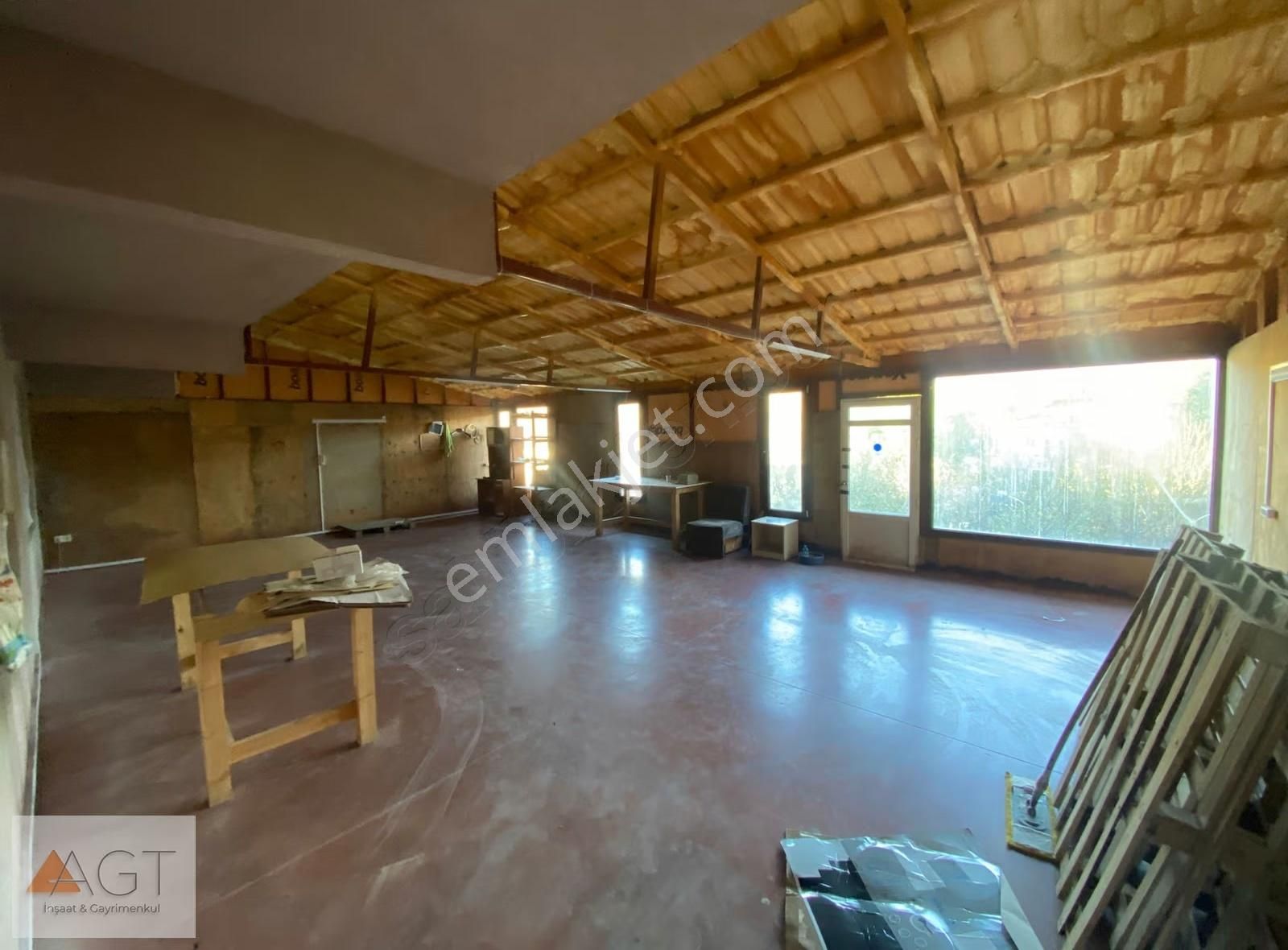 Agt'den Beykoz Zerzevatçı Mah. 260m2 Cadde Üzeri Kiralık Dükkan - Görsel 11