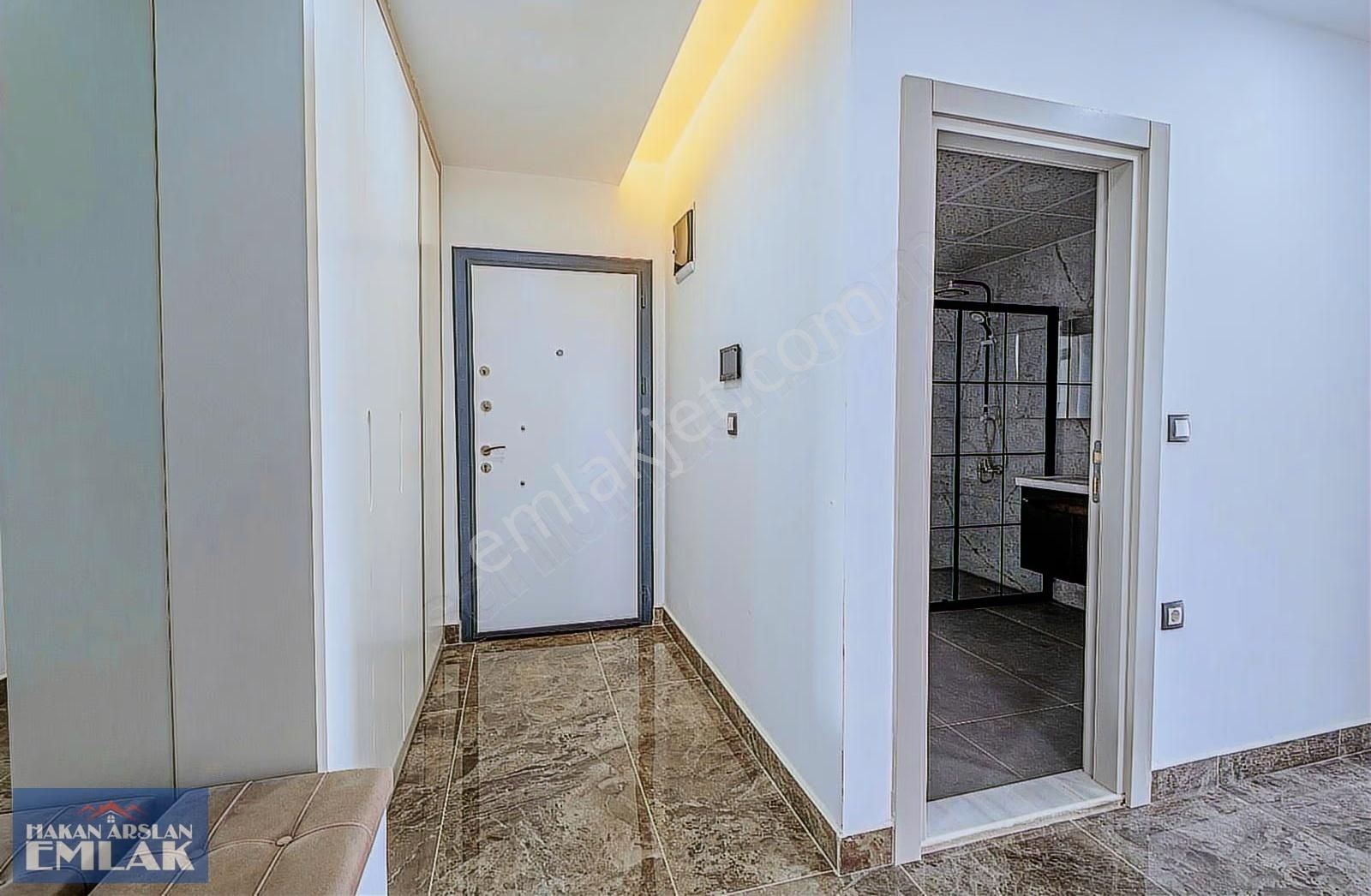 Şehir Merkezinde Modern Ve Konforlu Daire - Görsel 4