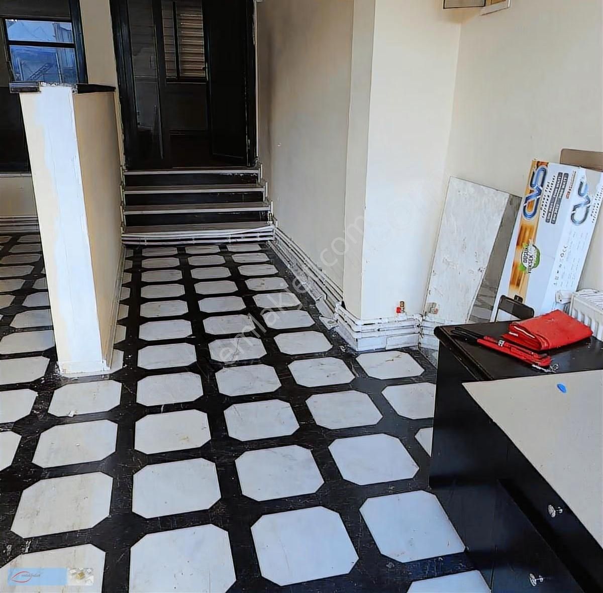 Mevlana Mah De 100m2 Kiralık Dükkan - Görsel 5