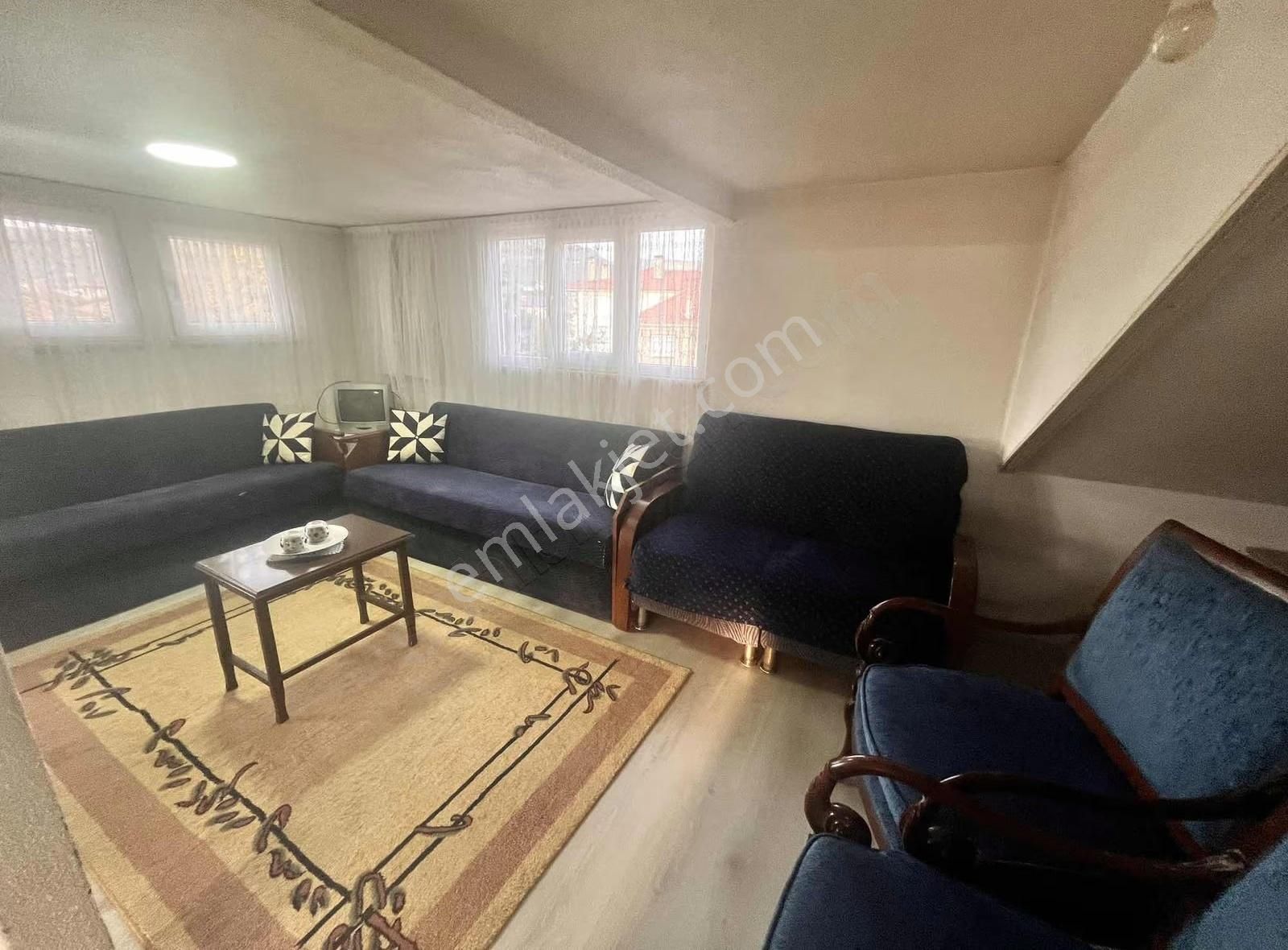 Dereboğaz Mah 1+0 Kiralık Eşyalı 60 M2(sadece Bayana) - Görsel 2