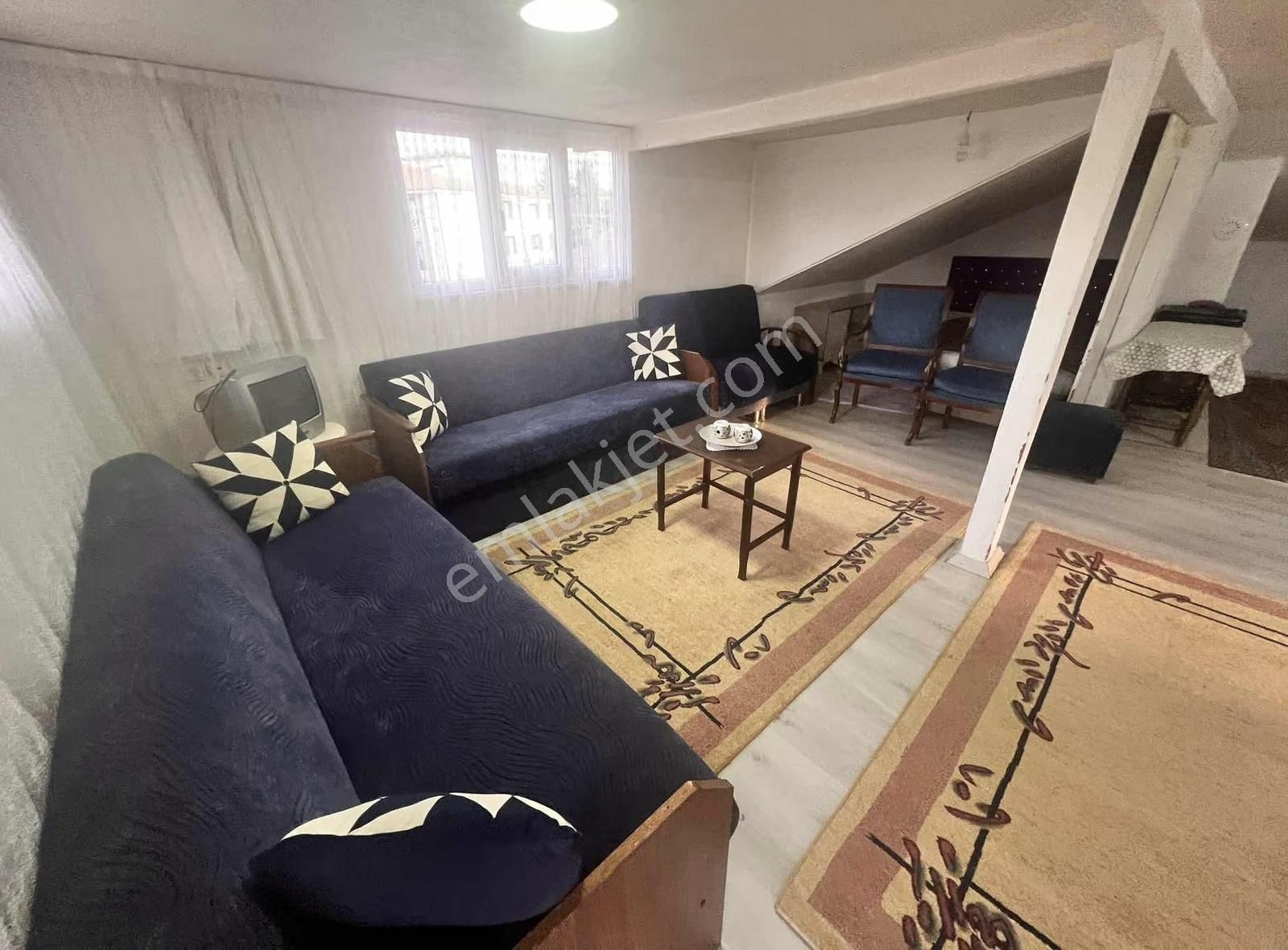 Dereboğaz Mah 1+0 Kiralık Eşyalı 60 M2(sadece Bayana) - Görsel 13