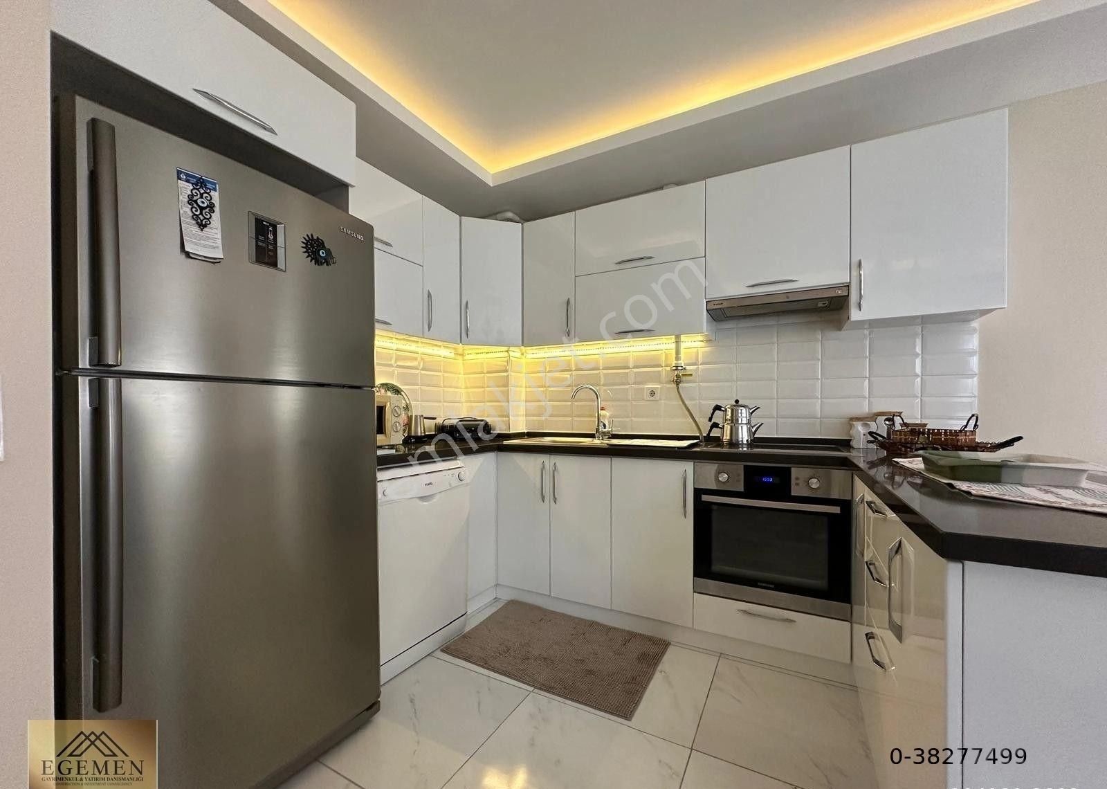 Kuşadası Değirmedere Mah. Havuzlu Sitede Full Eşyalı 2+1 Kiralık - Görsel 22