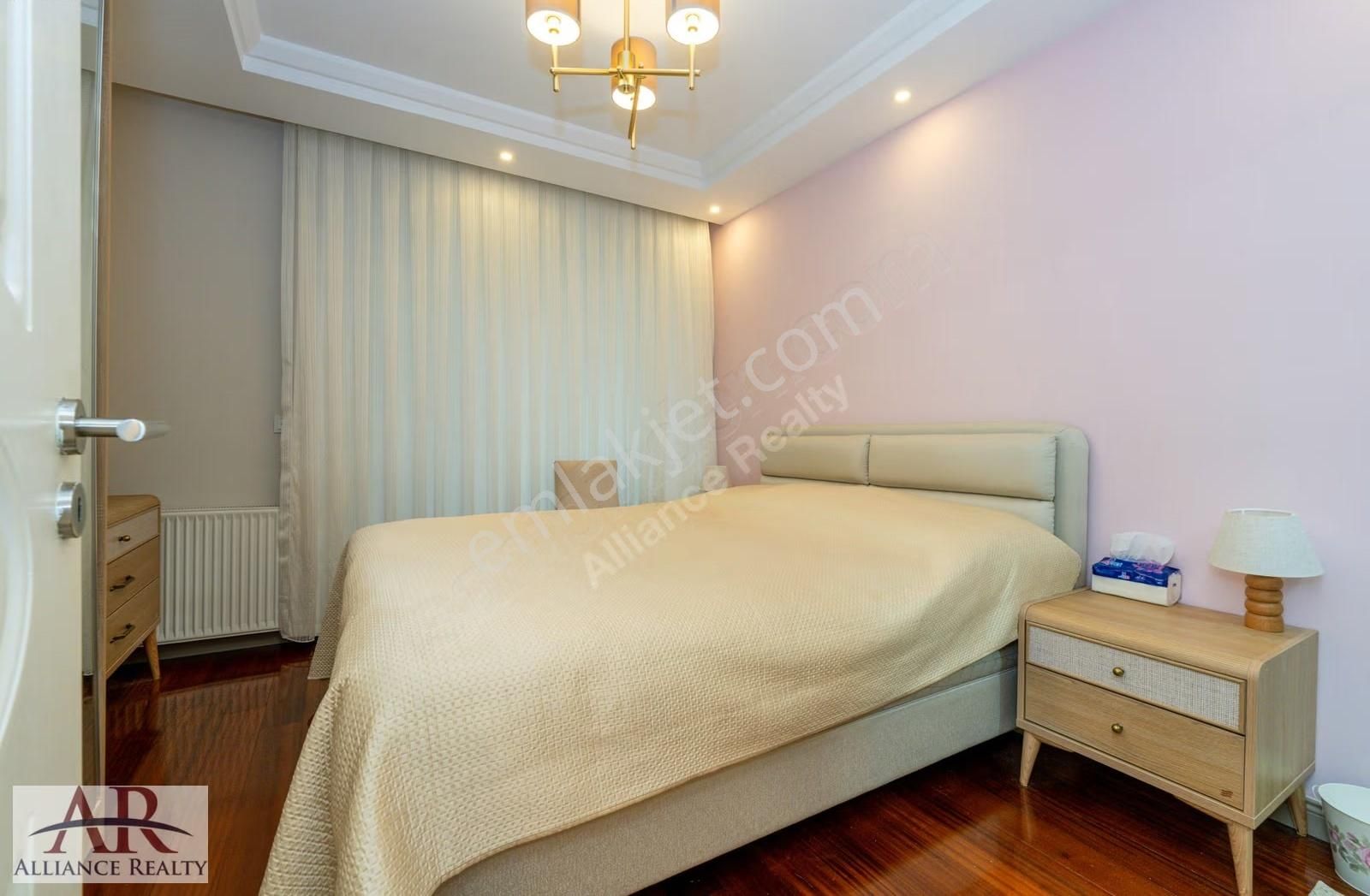 Mavi Kumsal'da Lüks 2+1 Bahçe Katı Net 109 M2 Full Eşyalı - Görsel 4