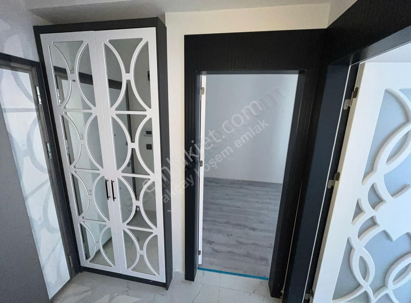 Akçay Köşemden Merkezde Sıfır 1+1 Satılık Daire - Görsel 13