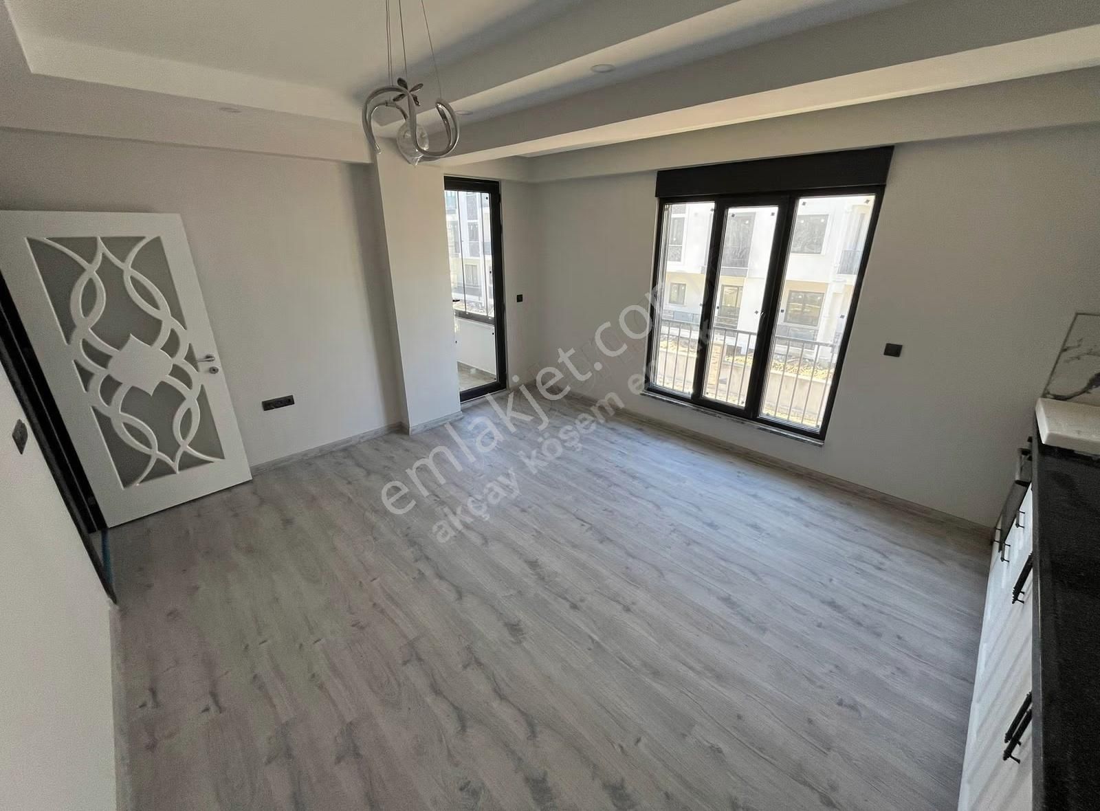 Akçay Köşemden Merkezde Sıfır 1+1 Satılık Daire - Görsel 4