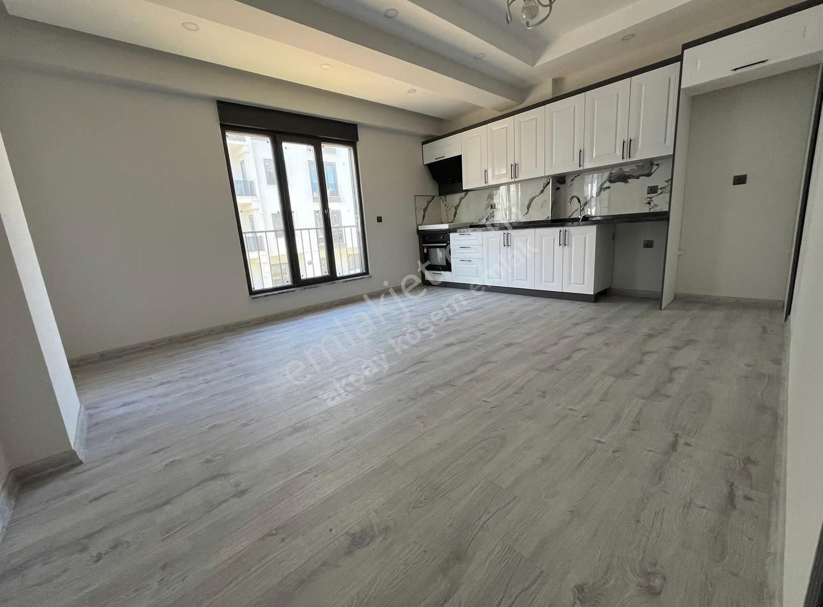 Akçay Köşemden Merkezde Sıfır 1+1 Satılık Daire - Görsel 7