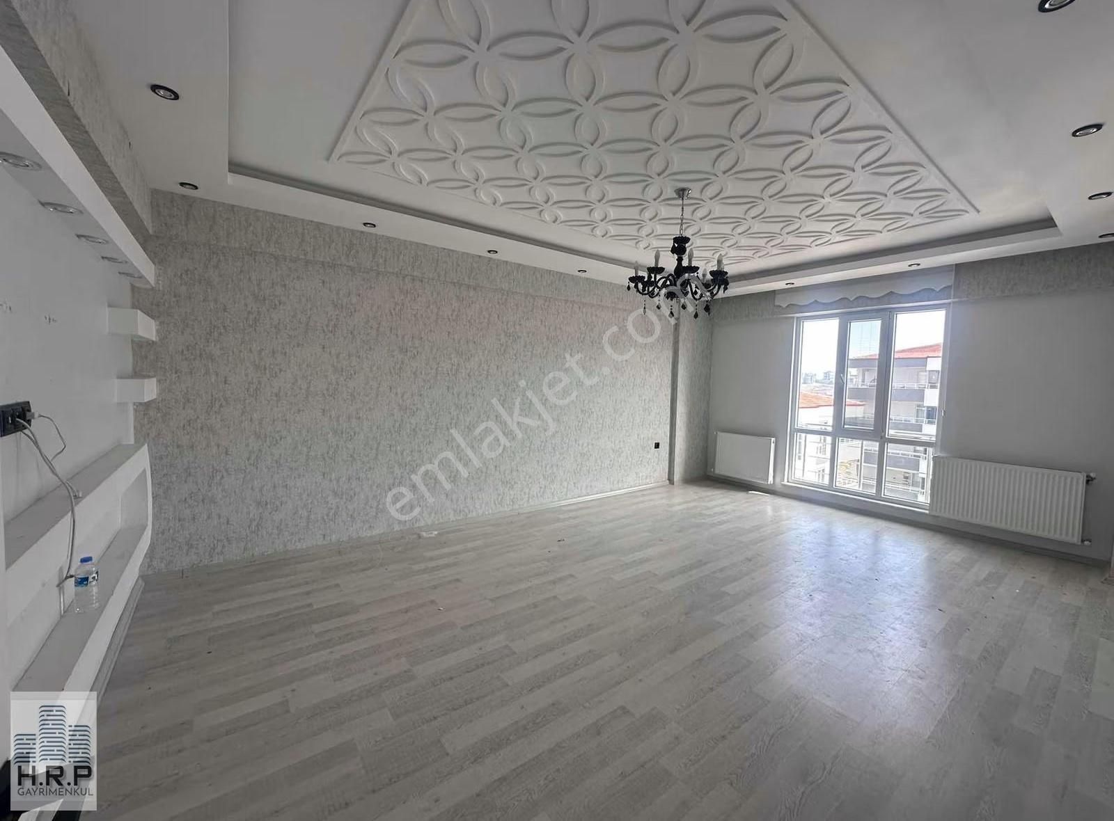 Hrp Gayrimenkul'den Ertuğrulgazi Mah. Satılık 3.5+1 Daire