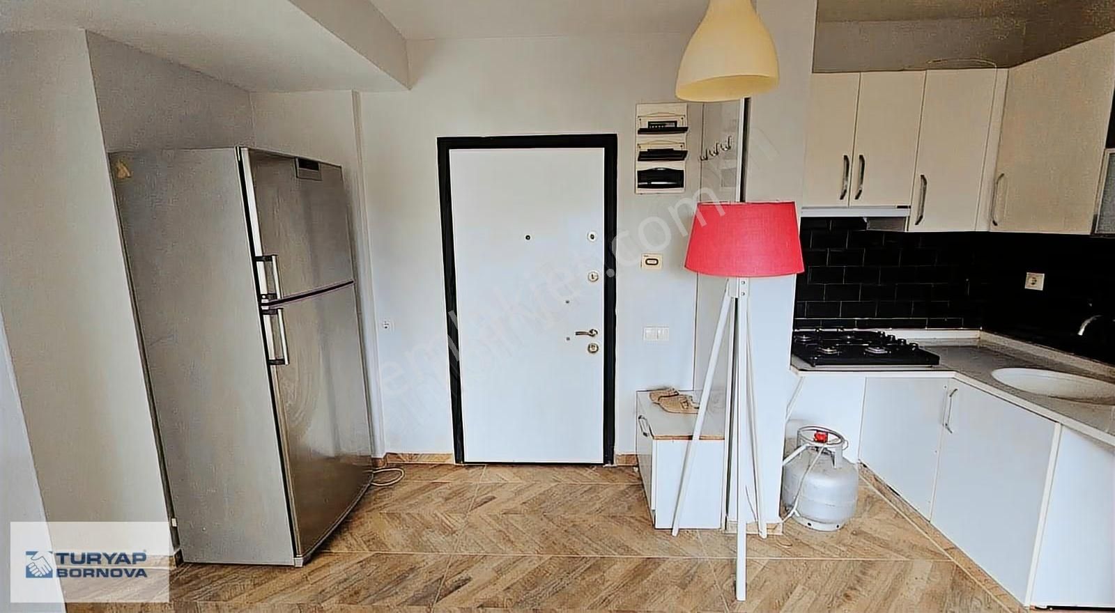 Studio City 1. Etap'ta Bahçe Katı Eşyalı Kiralık 2+1 Daire - Görsel 3