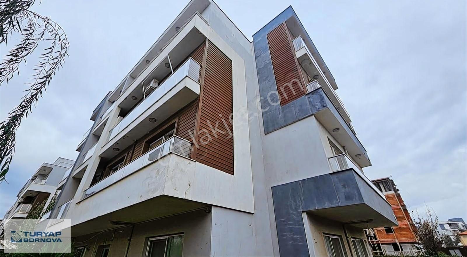 Studio City 1. Etap'ta Bahçe Katı Eşyalı Kiralık 2+1 Daire - Görsel 21