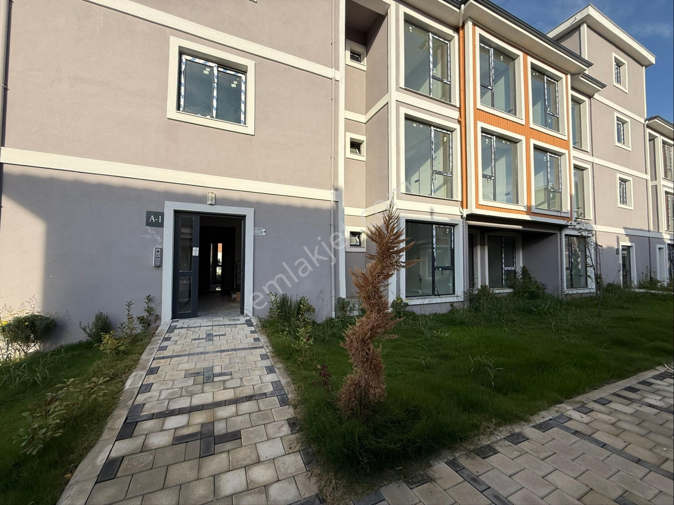 Fırsat Daire 3+1 Havuzlu Lüks Site İçerisinde - Görsel 9