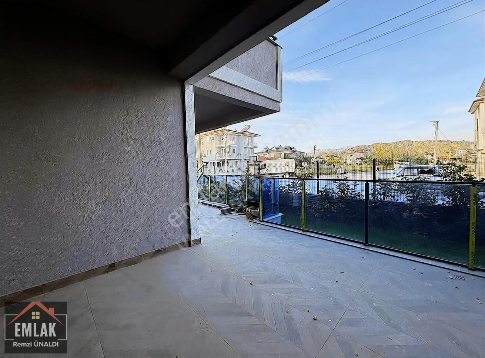 Fırsat Daire 3+1 Havuzlu Lüks Site İçerisinde - Görsel 13