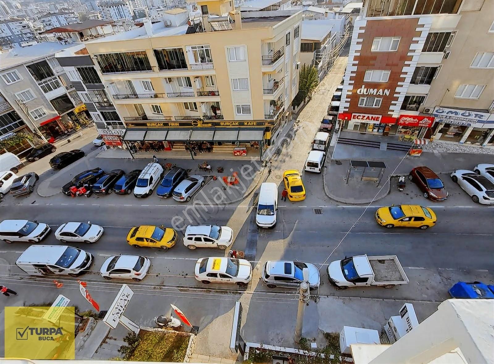 Turpa Buca'dan Cadde Üzeri Site İçerisinde Lüks 3+1 Geniş Daire - Görsel 14