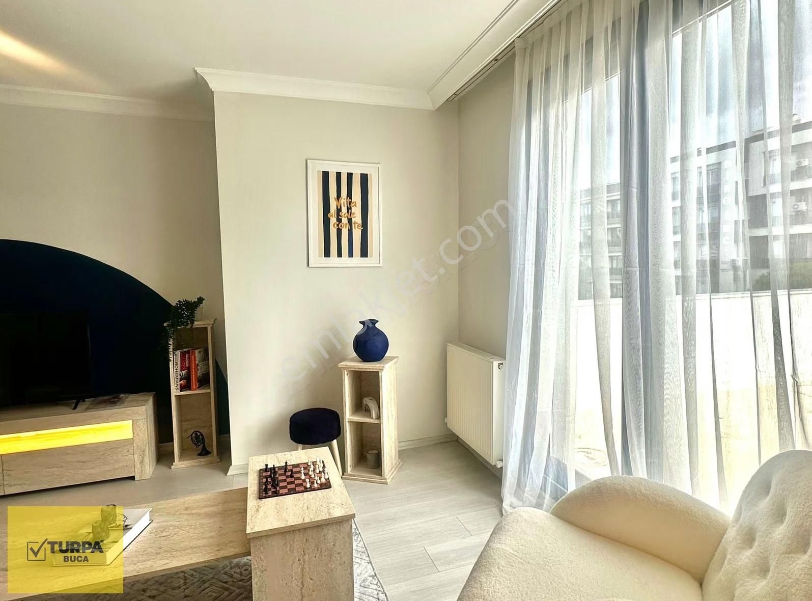 Turpa Buca'dan Teras Balkonlu Sıfır Eşyalı Dubleks Daire - Görsel 22