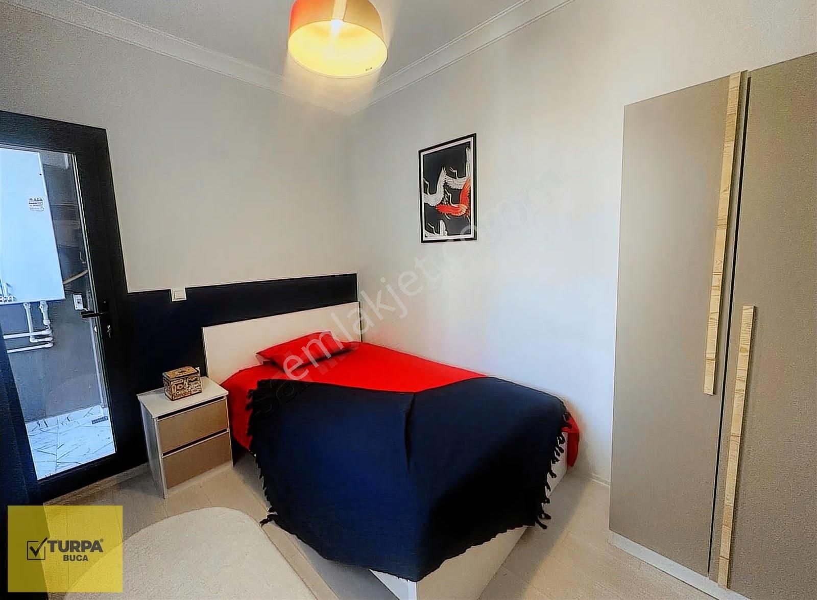 Turpa Buca'dan Teras Balkonlu Sıfır Eşyalı Dubleks Daire - Görsel 23