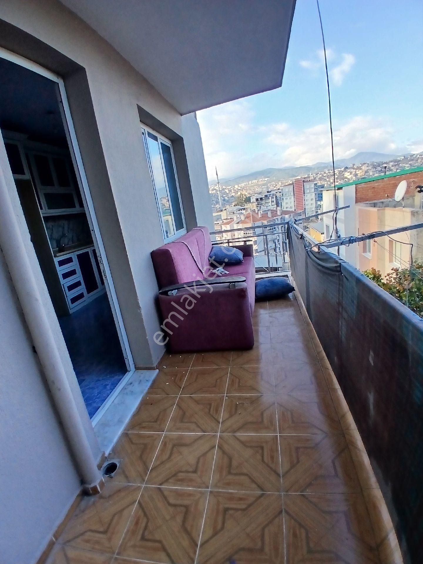 Komple Satılık 3 Kat 2 Daire + 1 Dükkan - Görsel 9