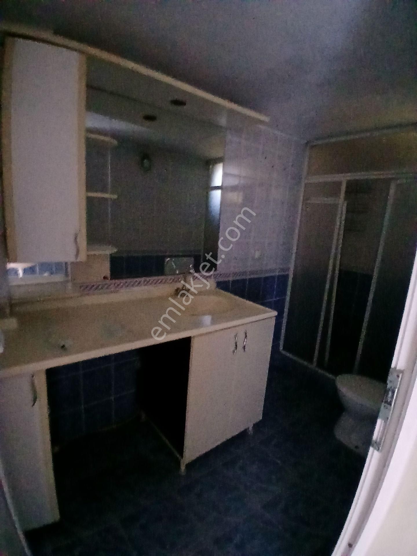 Komple Satılık 3 Kat 2 Daire + 1 Dükkan - Görsel 13