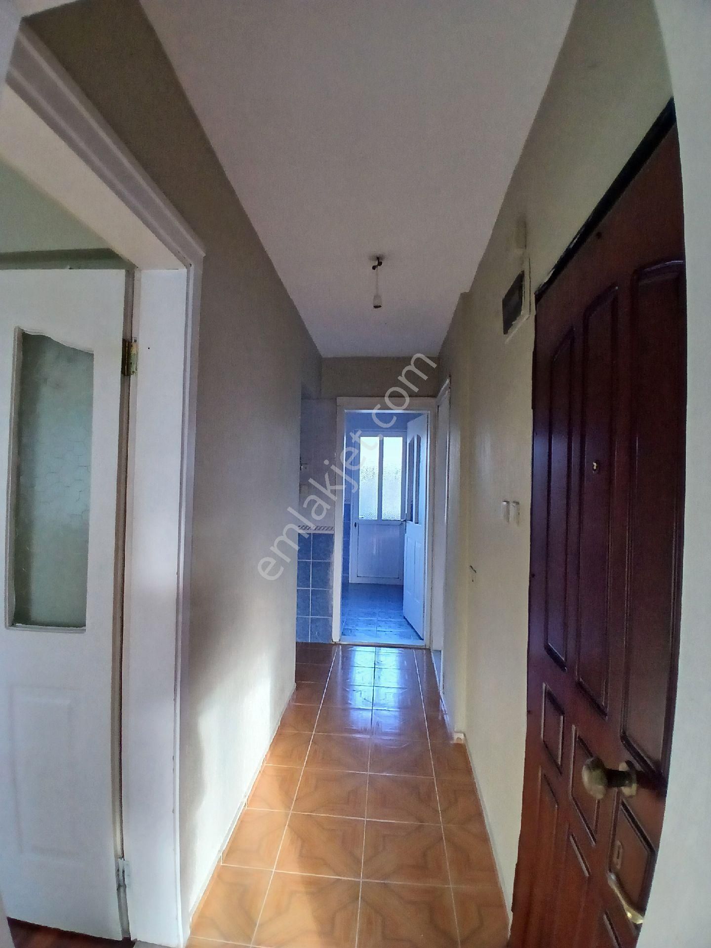 Komple Satılık 3 Kat 2 Daire + 1 Dükkan - Görsel 24